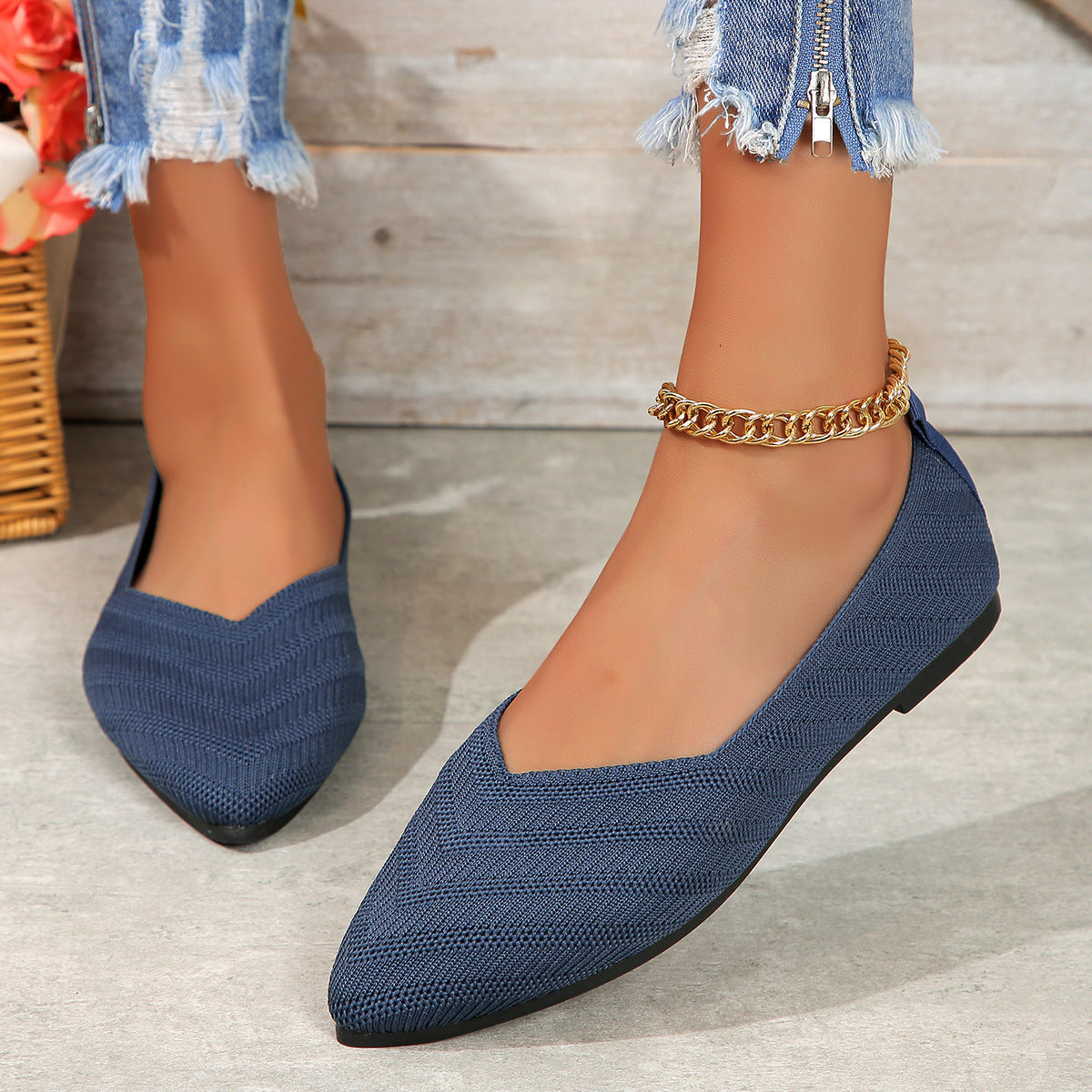 Décolleté Flyknit con punta bassa e tacco largo, comode e comode