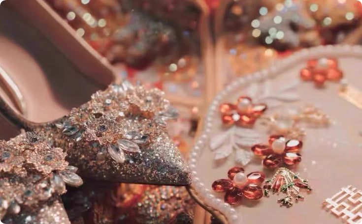 Xiuhe Wedding Dress, Two Wearing Crystal Shoes, Bridal Shoes, Female