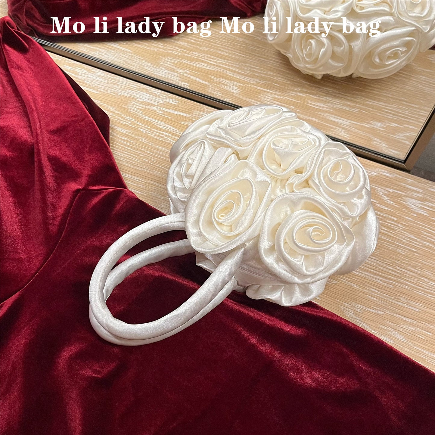 Retro Hand-held Oblique Handmade Flower Round Bag