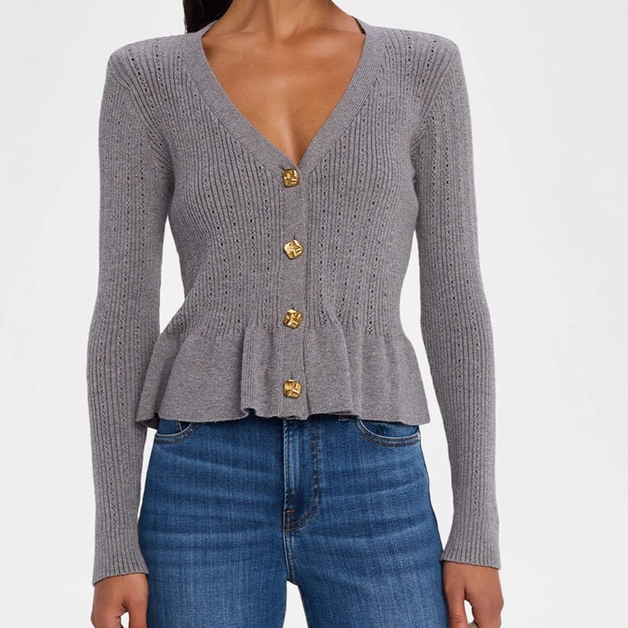 Top snellente con maniche a campana e volant con bottoni, vestibilità attillata e vita controllata