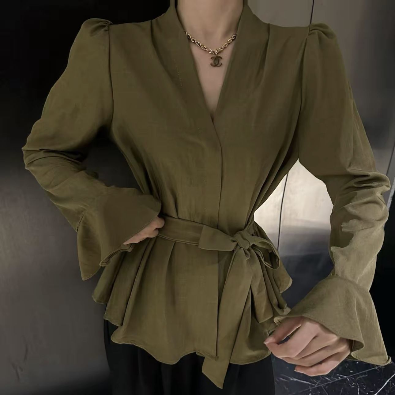 Women's French-style Irregular Collar Long Sleeve Tied Shirt