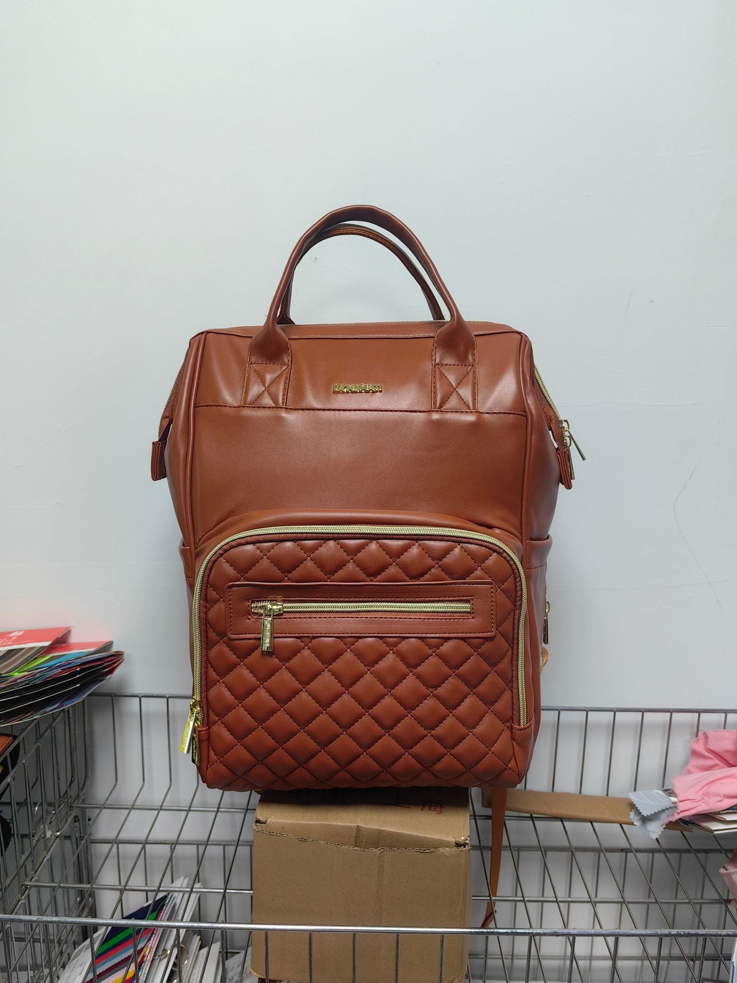 Zaino portatile alla moda, impermeabile e multiuso, tinta unita