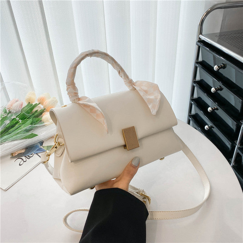 Simple Elegant Commuter Shoulder Handbag
