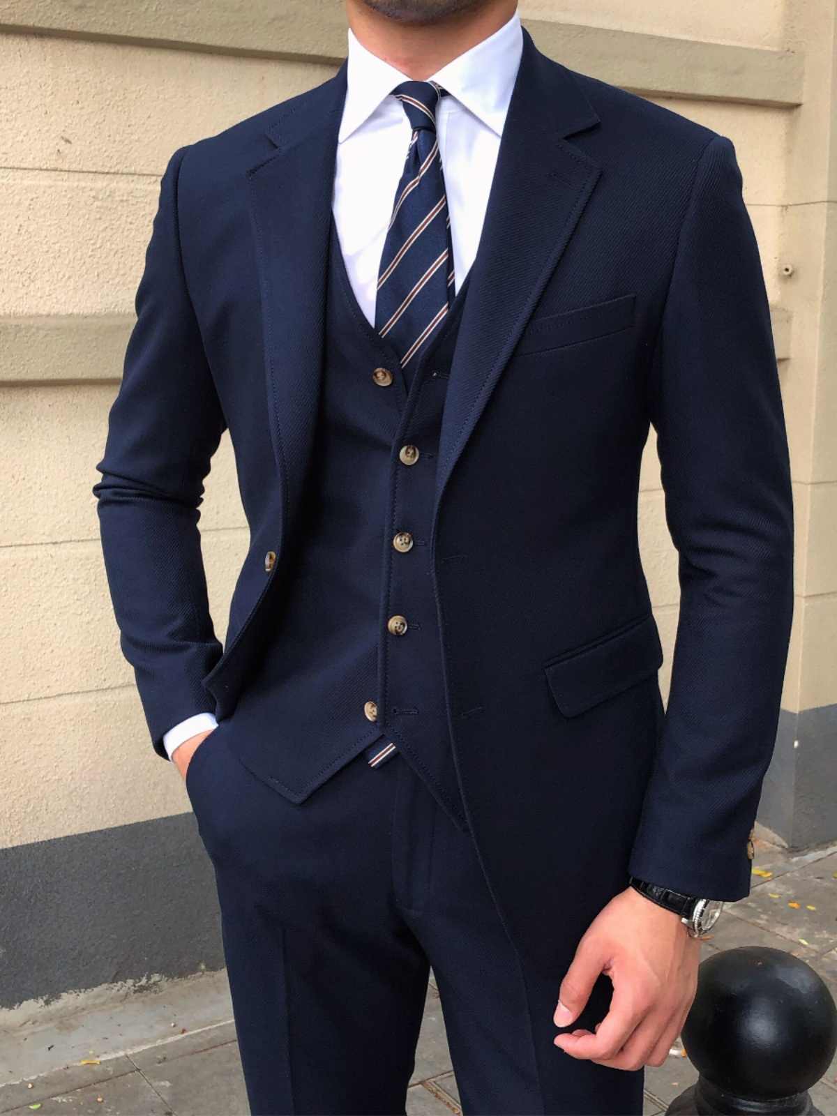 Abito da uomo tre pezzi slim fit versatile e casual