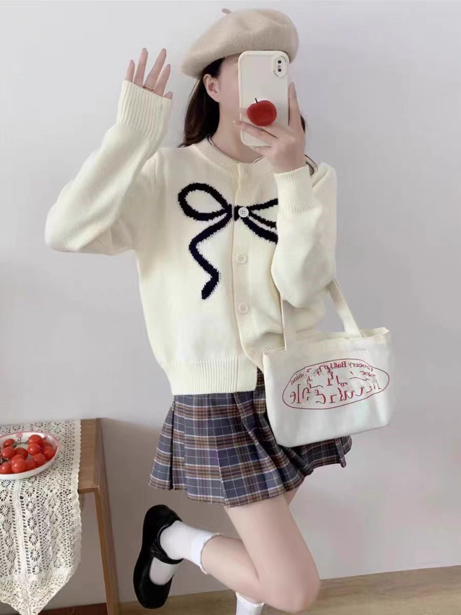 Cute Youth Bow Pin All-match Loose Slimming Sweater