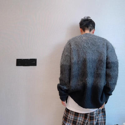 Retro Easy Matching Gradual Change From Black To Gray Brushed Cardigan Without Buckle