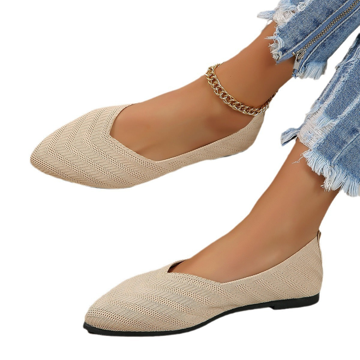 Décolleté Flyknit con punta bassa e tacco largo, comode e comode