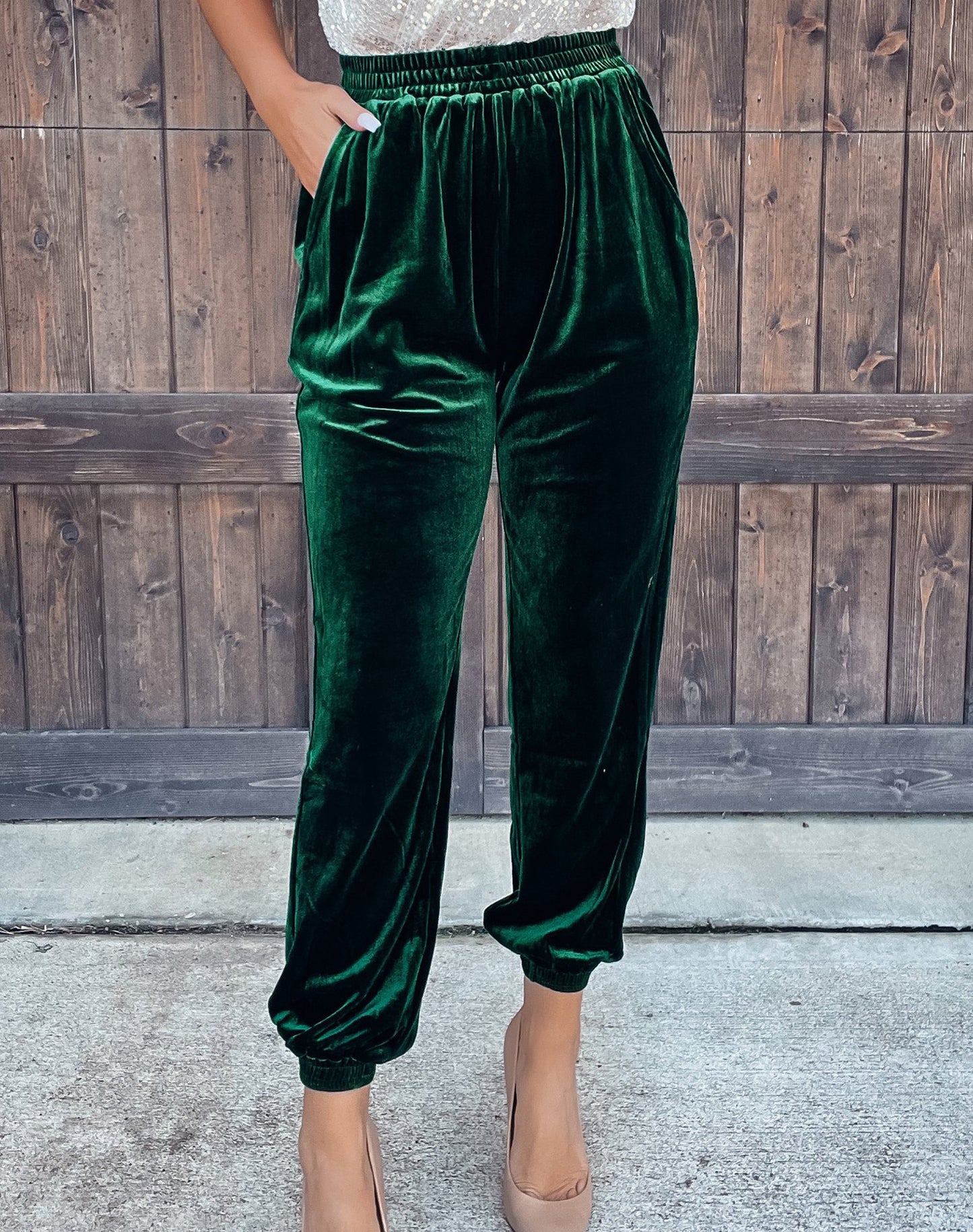 Women's Solid Color Straight Pants With Elastic Waist And Casual Cuffs