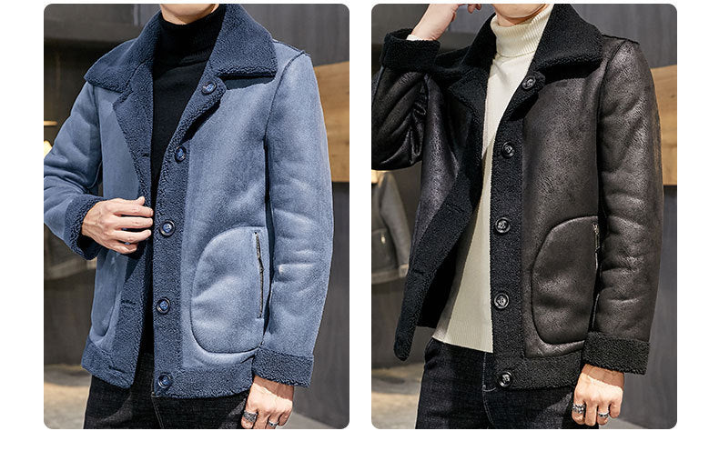 Wear a lamb fur coat on both sides