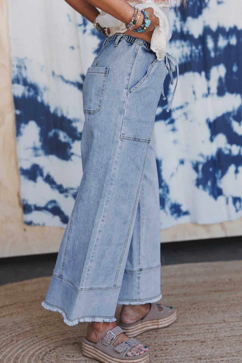 Pantaloni in denim a gamba larga con coulisse e cuciture a vista Beau Blue