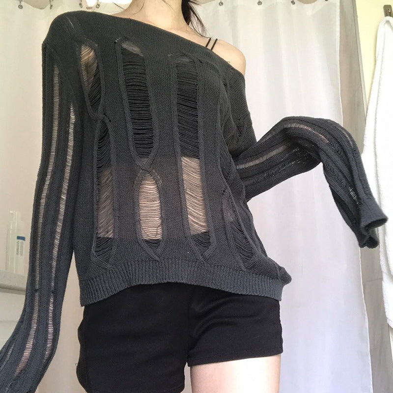 Maglione casual ampio con scollo rotondo e maniche lunghe traforate