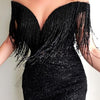 Esplosione di modelli sexy con paillettes nere, scollo a V, abito lungo senza maniche attillato