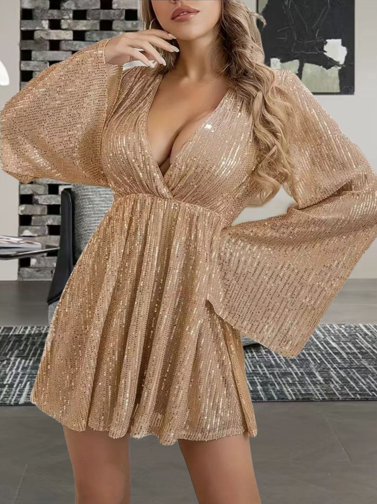 Abito da sera elegante con scollo a V, paillettes in vita e effetto snellente