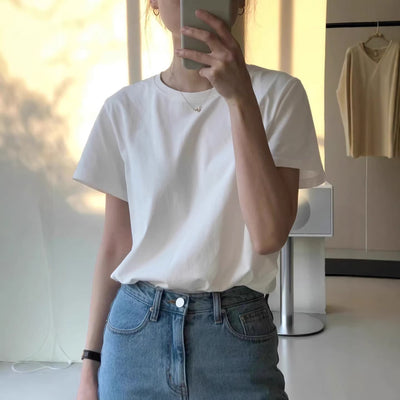 Top a strati minimalista, taglio ampio