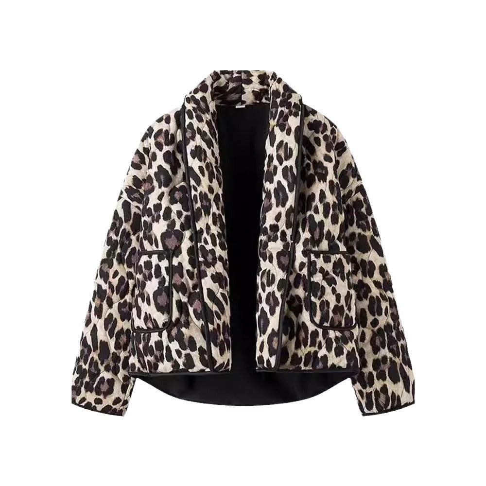 Cappotto da donna con risvolto, ampio e caldo, con stampa leopardata vintage