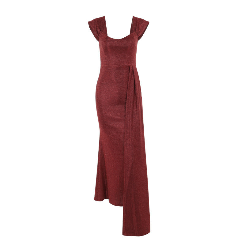 Vestito Lungo Smanicato Aderente Sottile E Scintillante