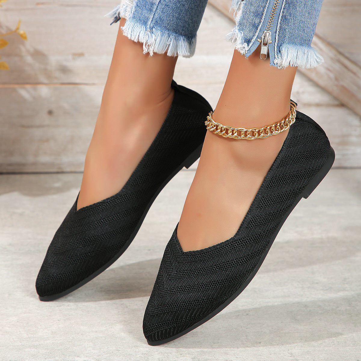 Décolleté Flyknit con punta bassa e tacco largo, comode e comode