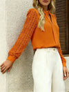 Nuovo top a manica lunga con scollo a V, inserti in pizzo e patchwork