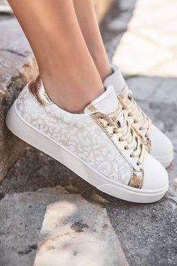 Vintage Leopard Print White Shoes