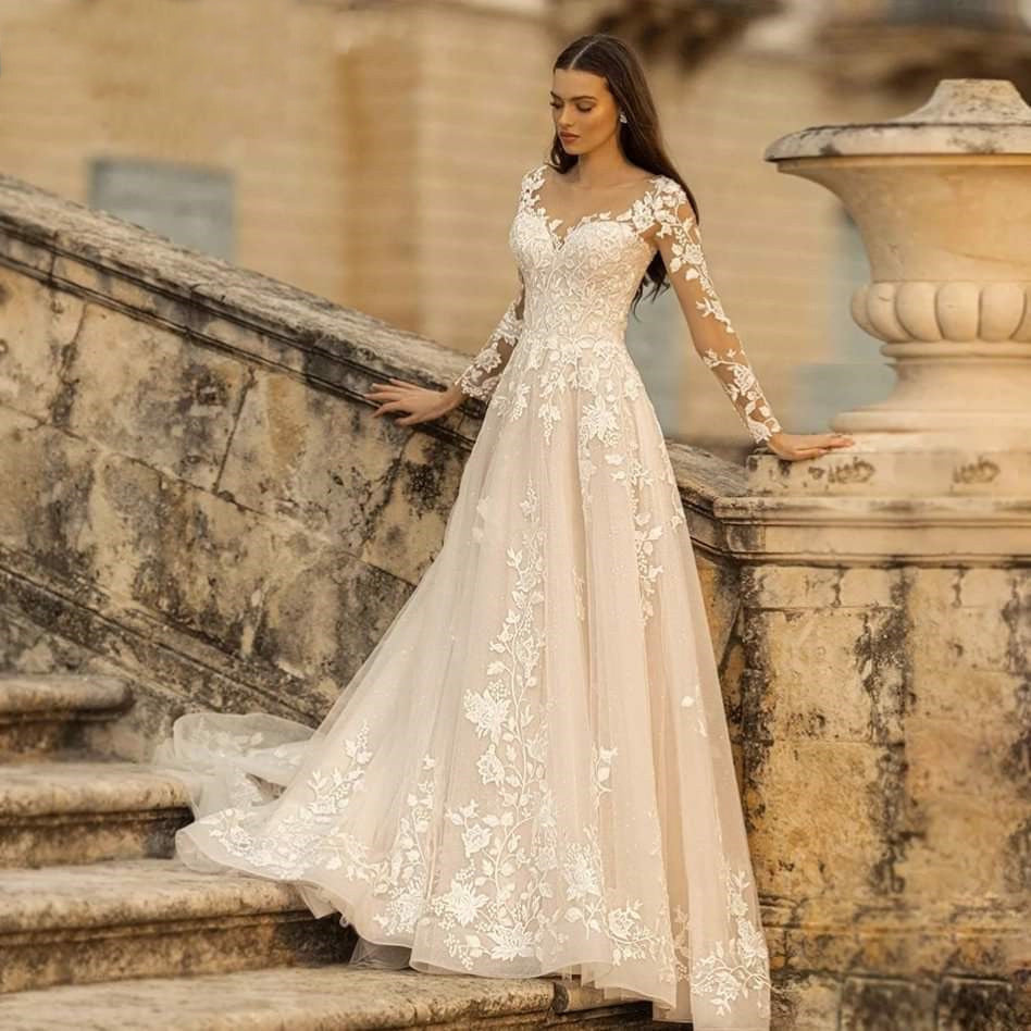 Abito da sposa a maniche lunghe Stile Mori Abito da sposa semplice girocollo