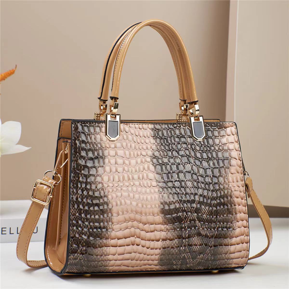 Large Capacity New Hand-carrying Women's Texture One Shoulder Mom Bag