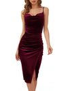 Abito da donna elegante con spacco, plissettato, in velluto, con spalline sottili