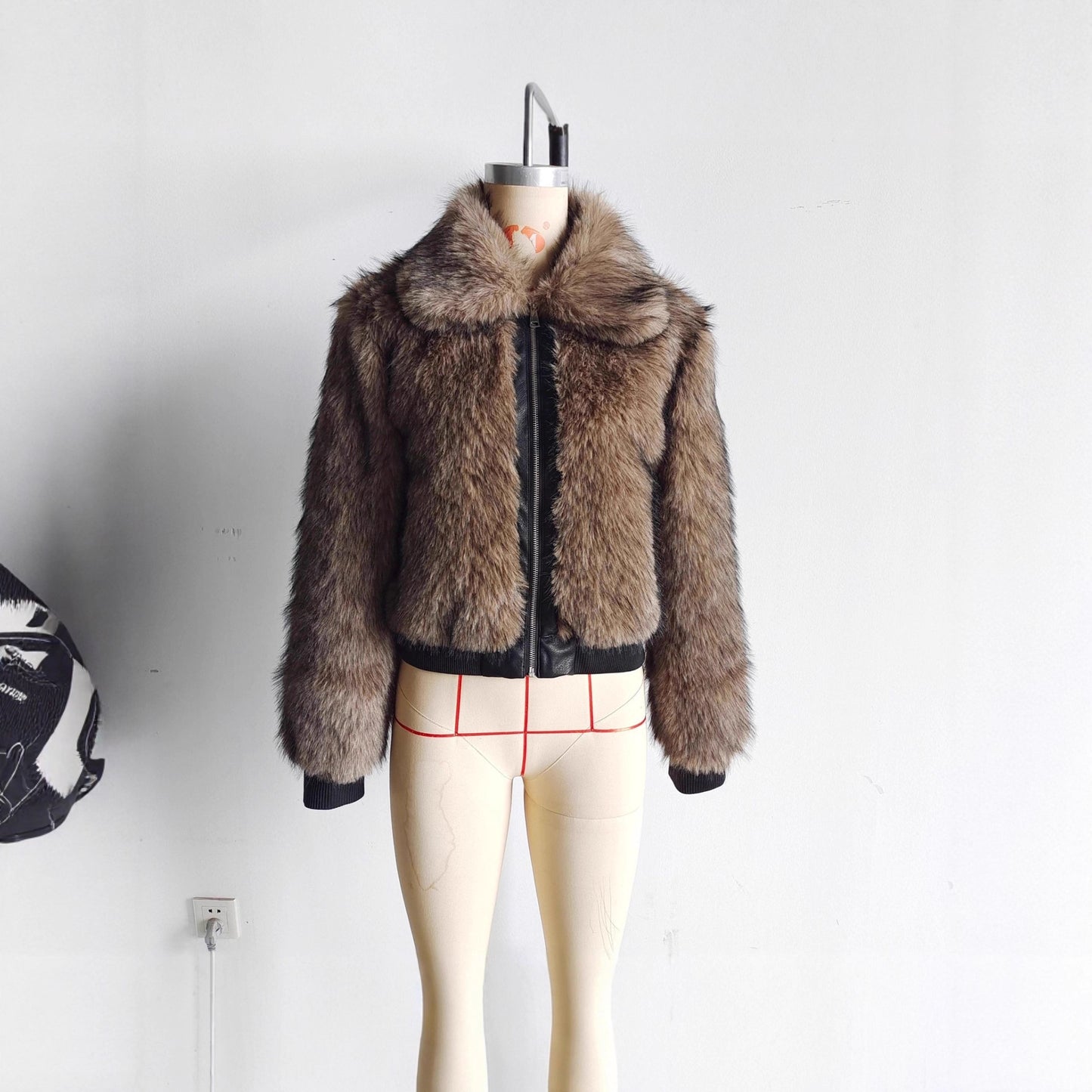 Women's Fashion Color Contrast Fur Coat