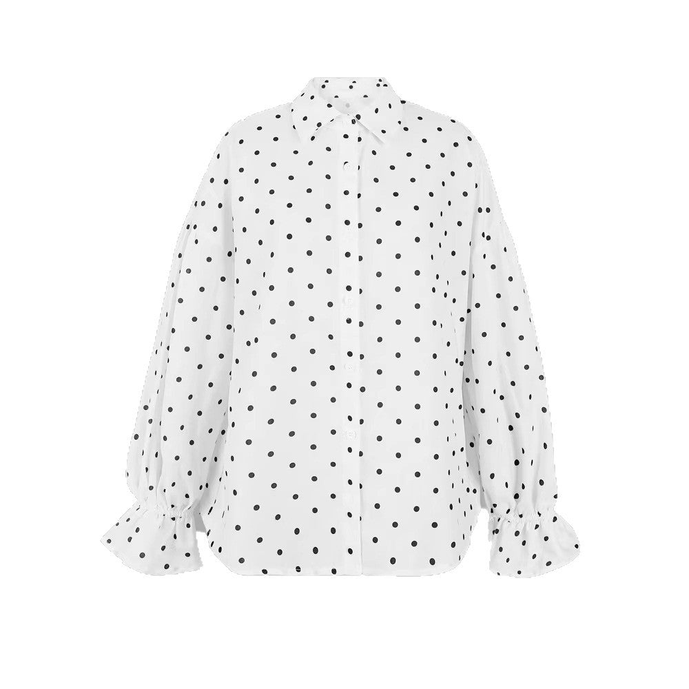 Camicia casual a pois ampia con bottoni frontali per un look elegante da inizio autunno