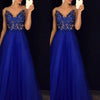 Abito lungo elegante blu in chiffon con perline e schiena scoperta a pois