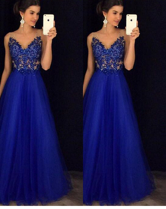 Abito lungo elegante blu in chiffon con perline e schiena scoperta a pois