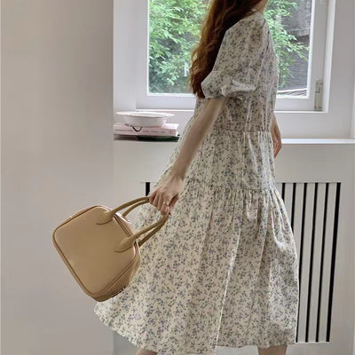 New Summer Floral Dress For A Chic Beach Vacation Look