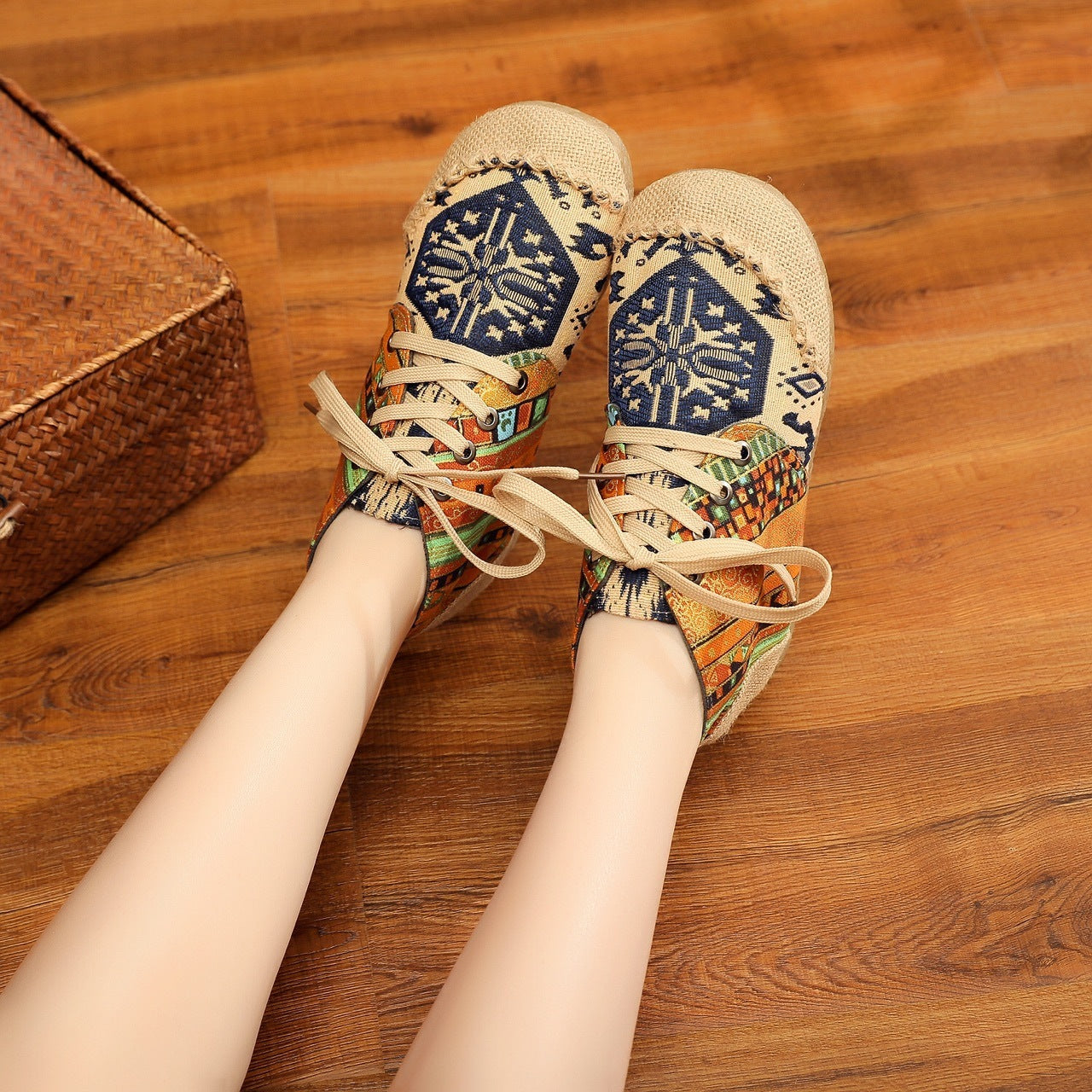 Comfortable Round Head Batik Patchwork Handmade Martin Shoes