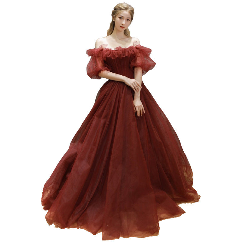 Abito da ballo da principessa lungo in tulle rosso a spalle scoperte