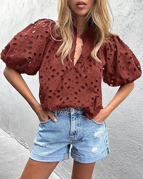 Top da donna casual elegante in pizzo traforato