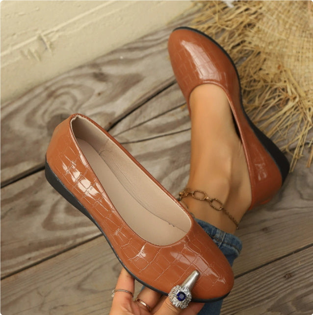 Scarpe con tacco casual leggere e alla moda da donna