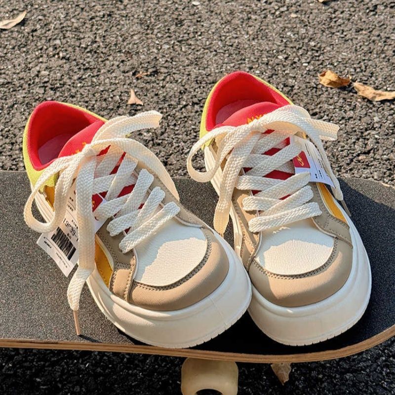 New White Big Toe Bread Shoes Sports Women's Shoes