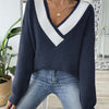 Maglione ampio con scollo a V e patchwork a contrasto di colore