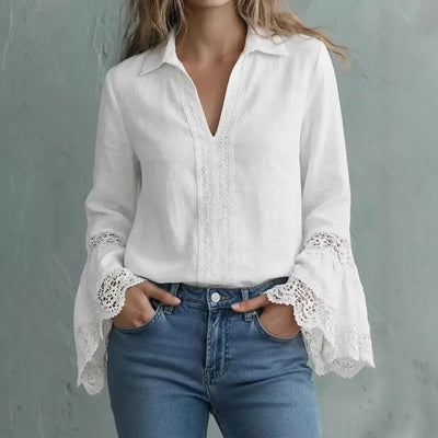 Elegante blusa di cotone con finiture in pizzo e modello pullover
