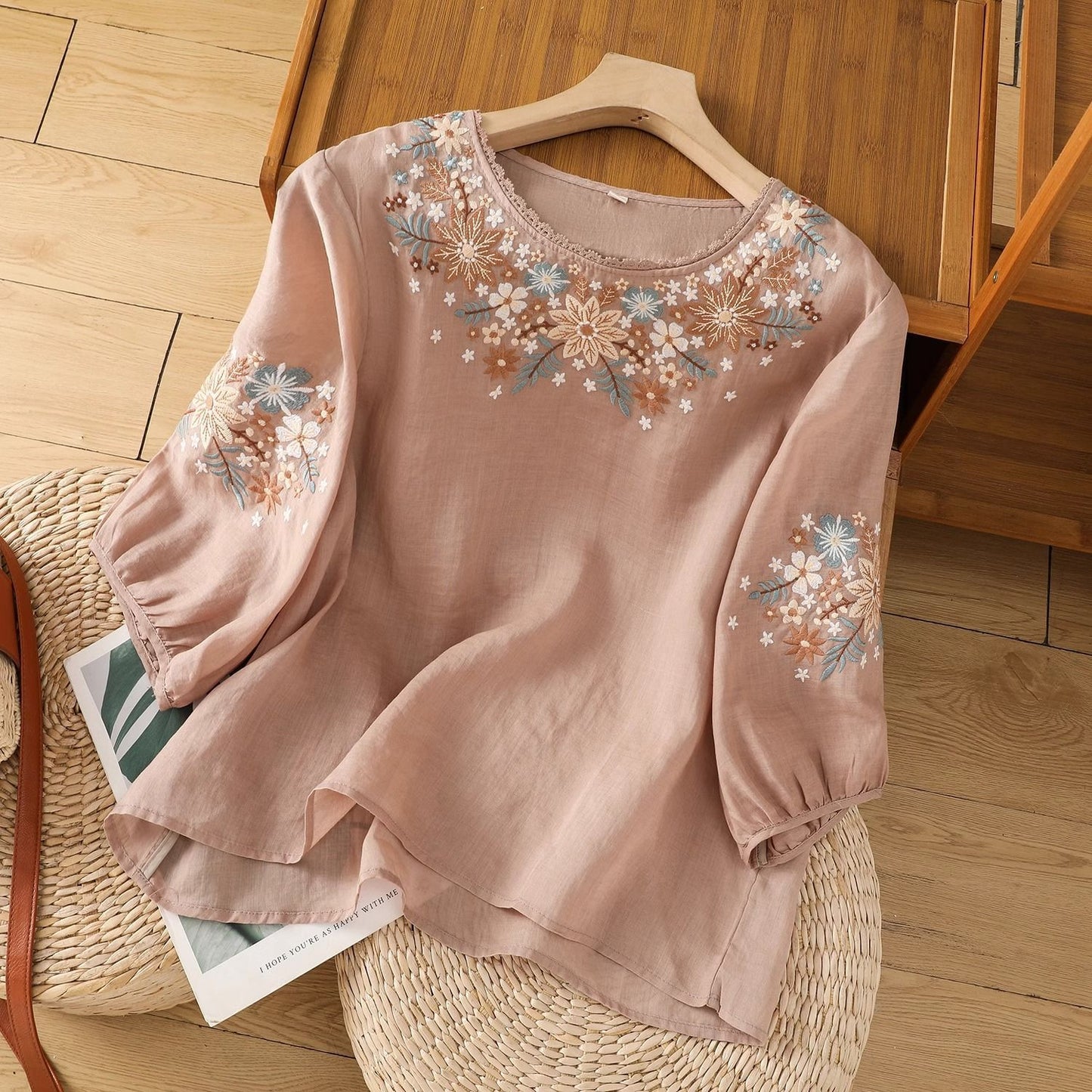 Womens Casual Loose-fitting Embroidered Top That Flatters The