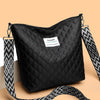 Fashion Quilted Shoulder Diamond Lattice Letter Label Large-capacity Crossbody Bag