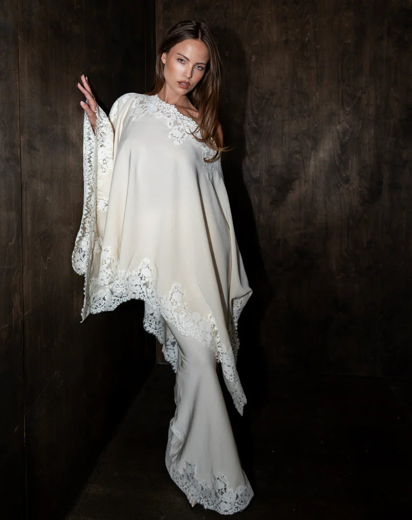Elegant Light-luxury Lace-trimmed Shawl-style Gown