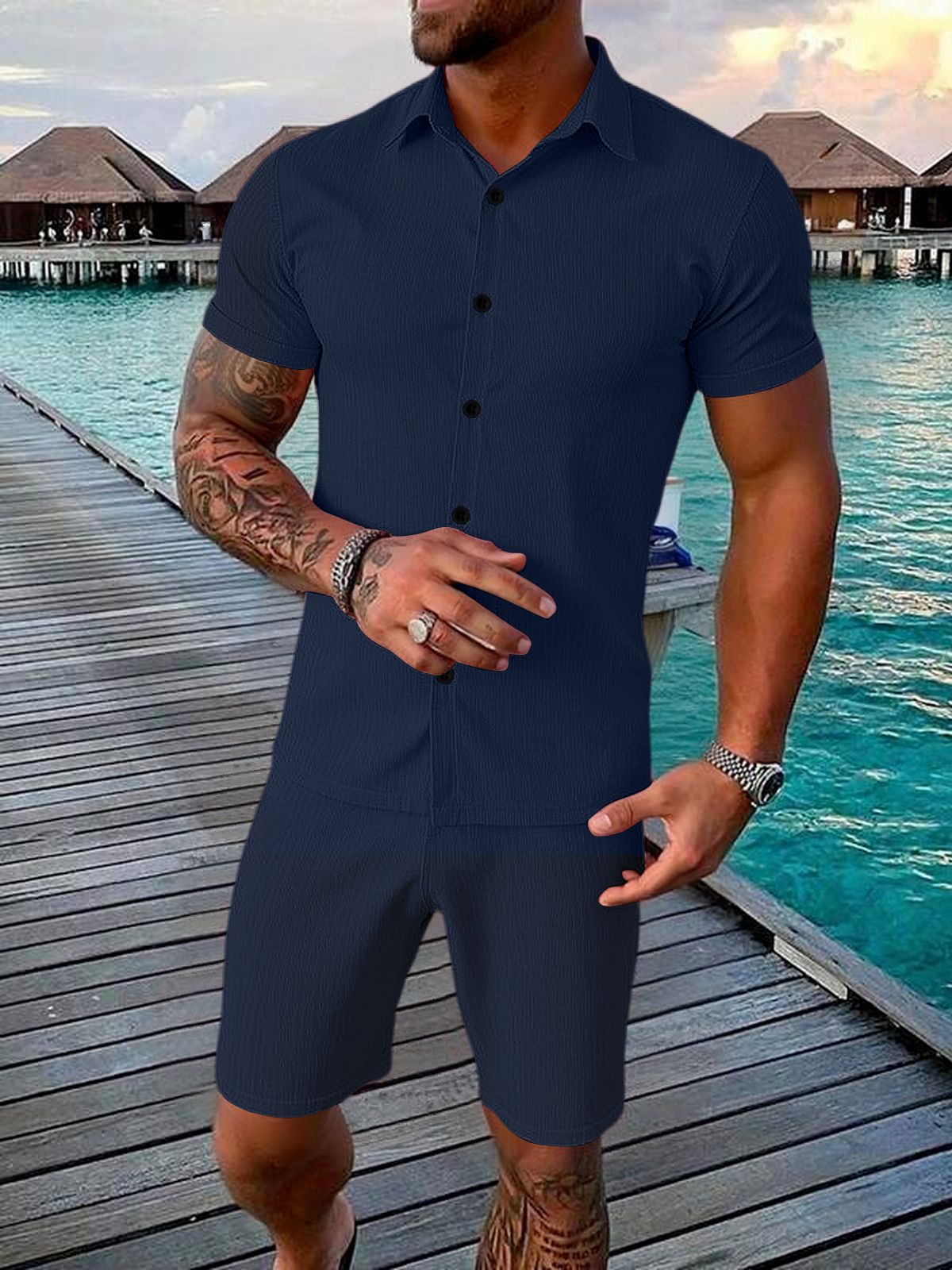 Completo due pezzi da uomo casual con top a maniche corte e pantaloncini