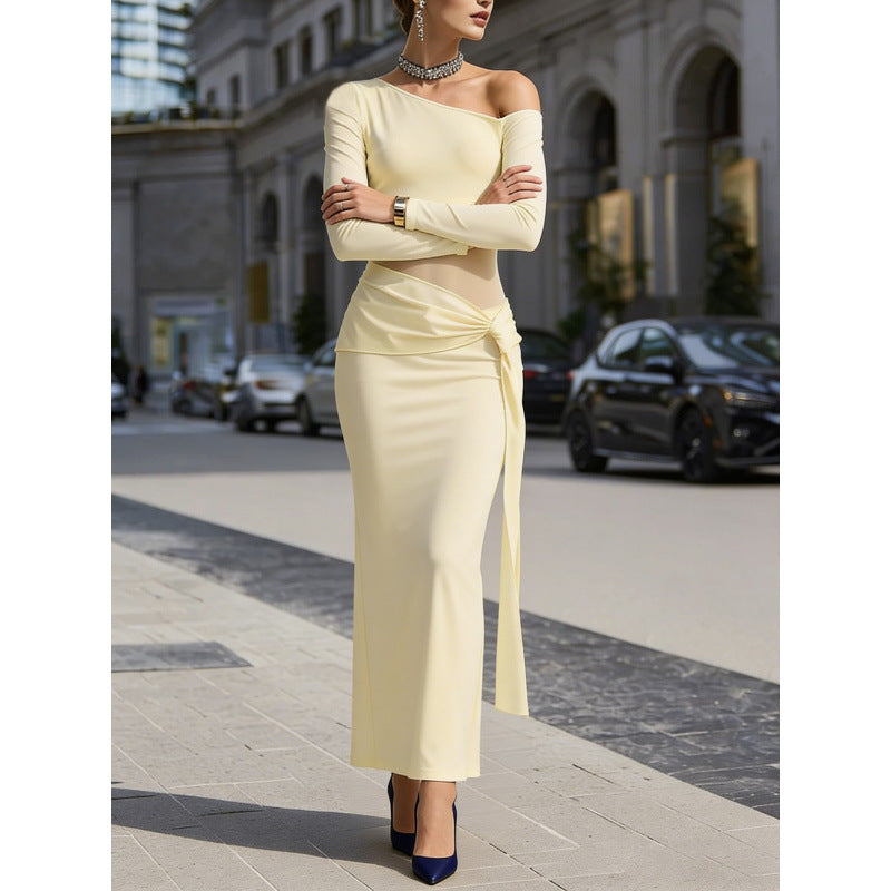 Dress With A Decorative Waist Tie