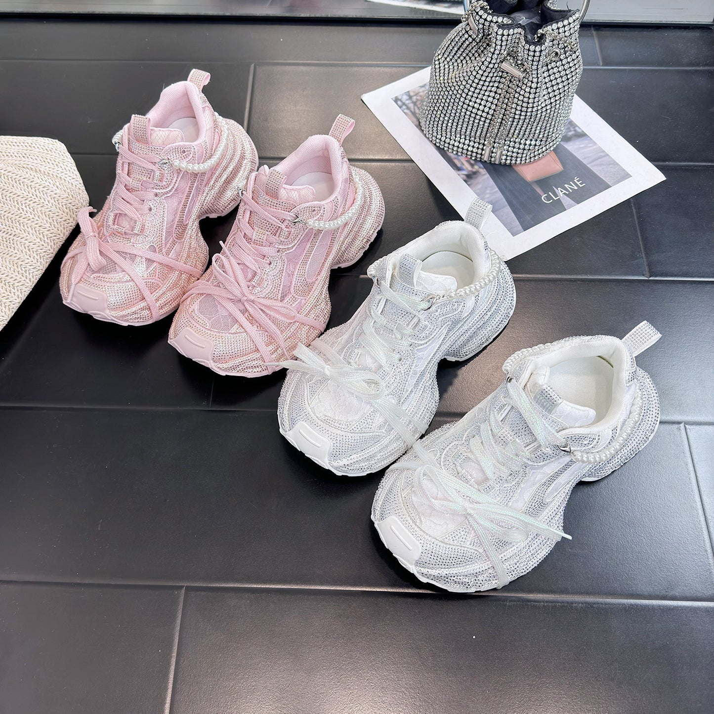 Bright Crystal Ice-feeling Breathable Mesh Surface Dad Shoes