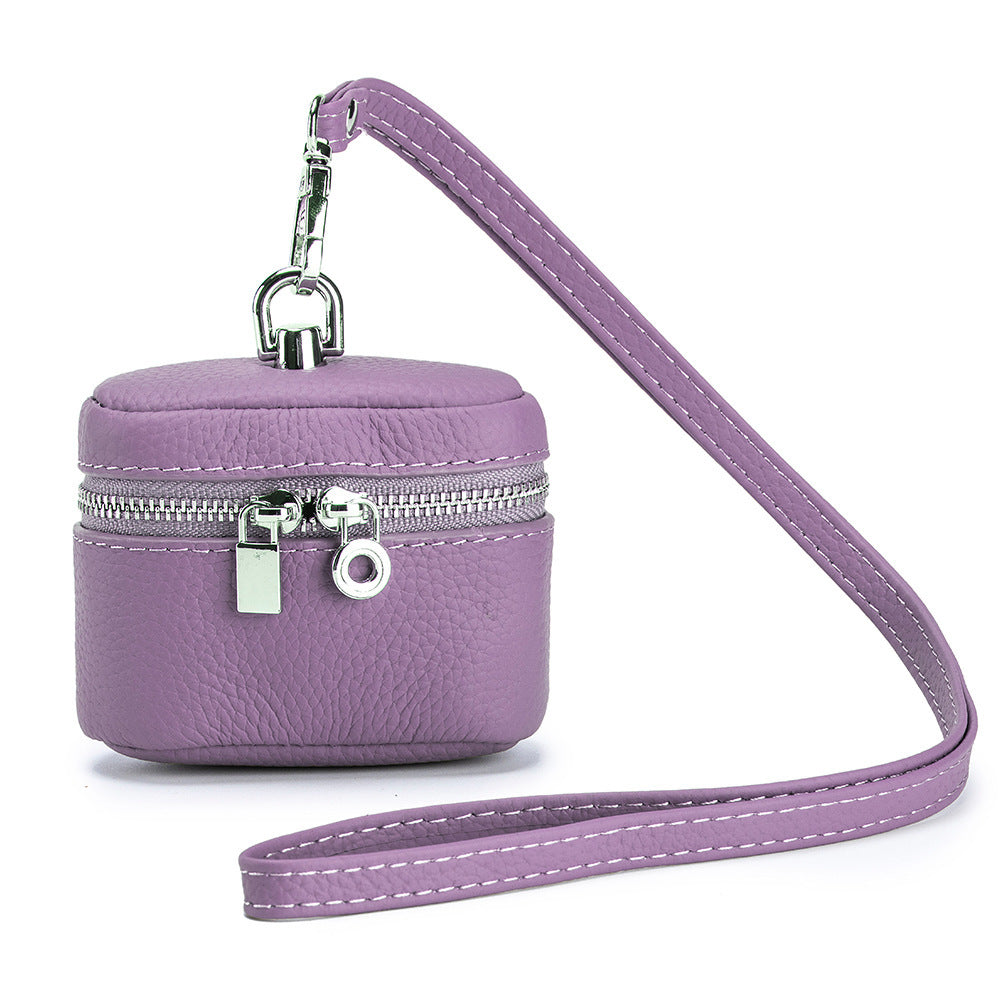 Piccolo portamonete in pelle da appendere al collo, semplice e portatile