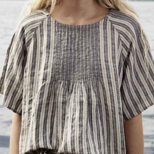 Womens 3D Digital-Print Crew-Neck Top