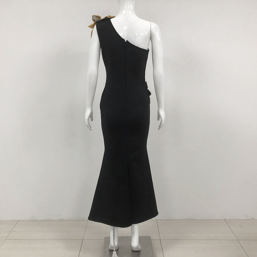 Abito lungo a fascia con fiori dorati slim-fit