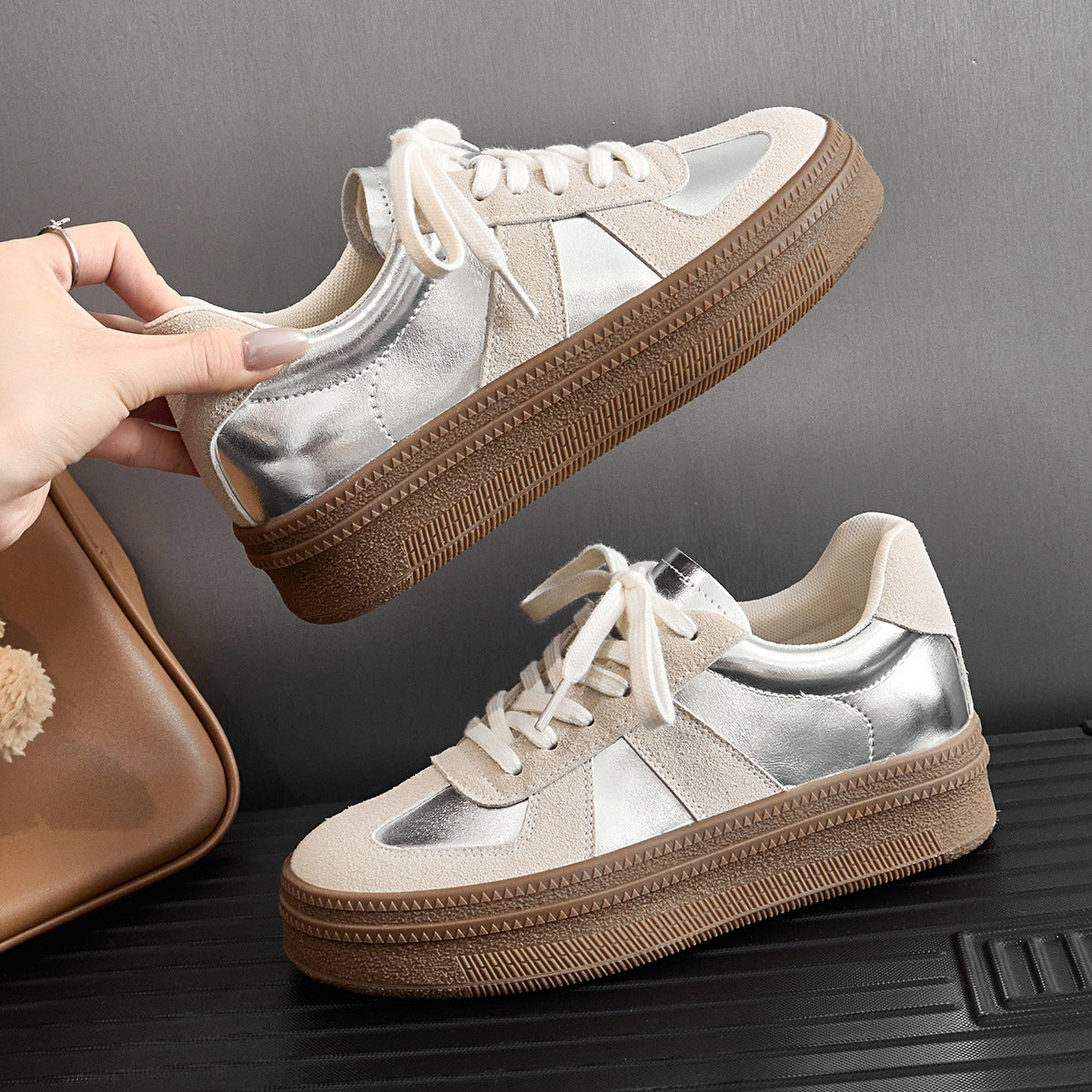 Retro Round Toe Sports Board Shoes Casual