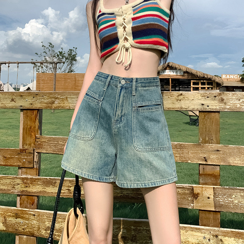 Pantaloncini di jeans a vita alta in stile retrò a gamba larga