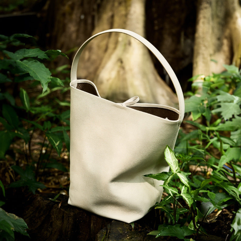 Idle Style Leather Large Capacity One-shoulder Bucket Bag